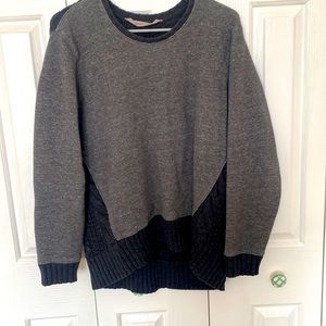 Athleta medium sweatshirt in the front/sweater in the back